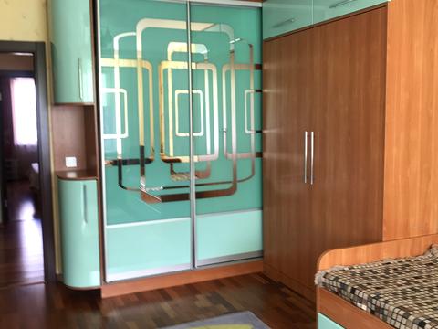 квартира за адресою Анни Ахматової вул., 35-А