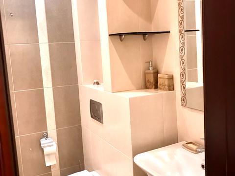 квартира за адресою Анни Ахматової вул., 35-А