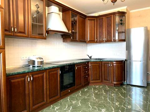 квартира за адресою Михайла Гришка вул., 9