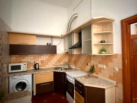 квартира за адресою Театральна вул., 7