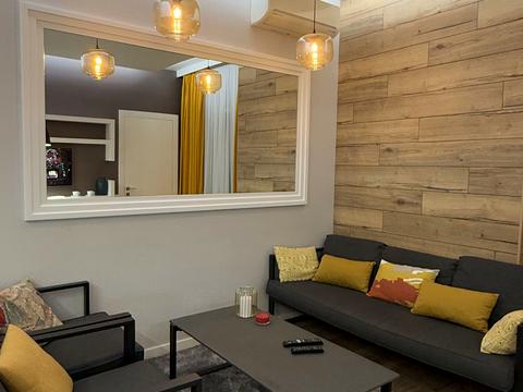 квартира по адресу Французский бульв., 60б