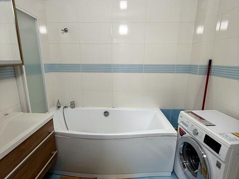 квартира за адресою Федора Ернста вул., 6