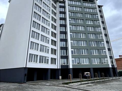 квартира за адресою Петра Маланюка вул., (Будинок 4)