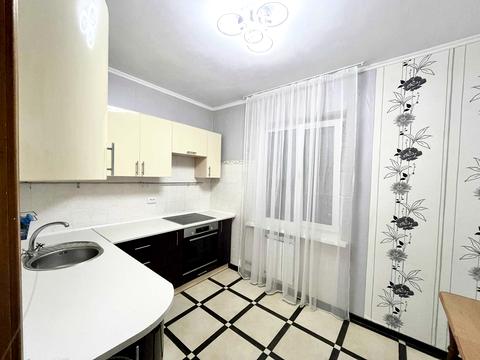 квартира за адресою Ореста Васкула вул., 8