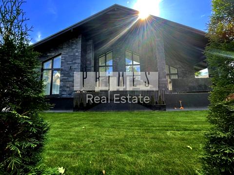 дом по адресу Евгения Коновальца ул.