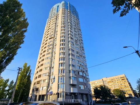 квартира по адресу Ревуцкого ул., 7-В