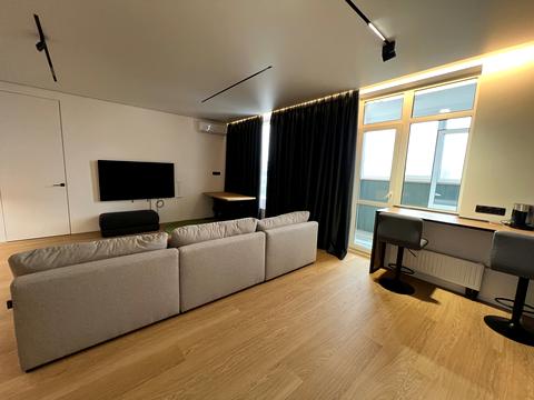 квартира за адресою Василя Стуса вул., 7-Б