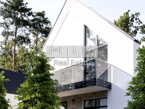 дом по адресу Евгения Коновальца ул.