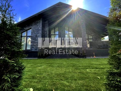 дом по адресу Евгения Коновальца ул.