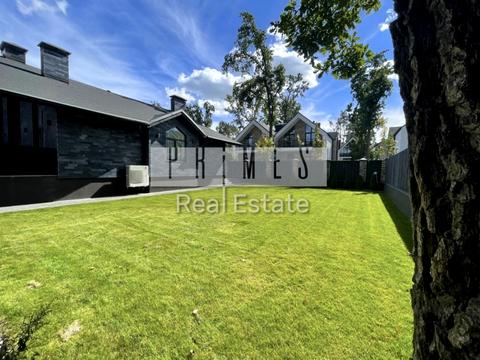 дом по адресу Евгения Коновальца ул.