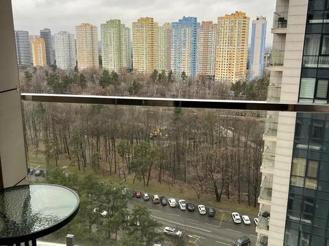 квартира за адресою Князя Романа Мстиславича вул. (Генерала Жмаченка), 28