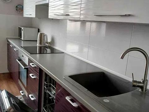 квартира за адресою Анни Ахматової вул., 13