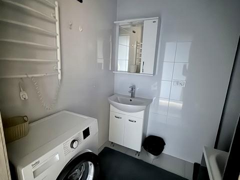 квартира за адресою Боголюбова вул., 18