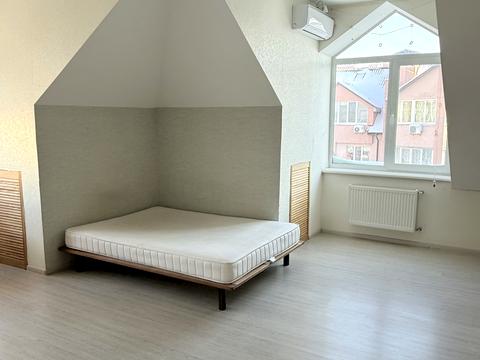 квартира за адресою Боголюбова вул., 18