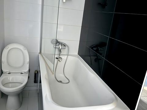 квартира за адресою Боголюбова вул., 18