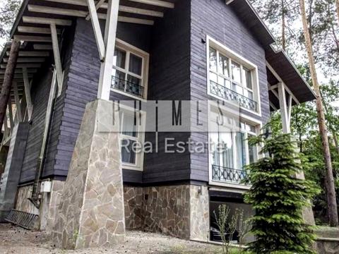 будинок за адресою Соснова вул.