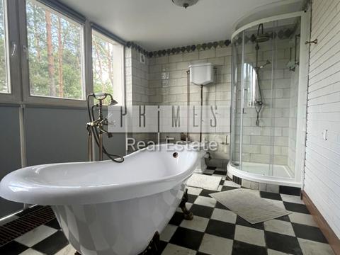 будинок за адресою Соснова вул.