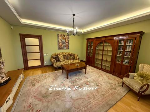 квартира по адресу Успенская ул. (Чичерина), 2а