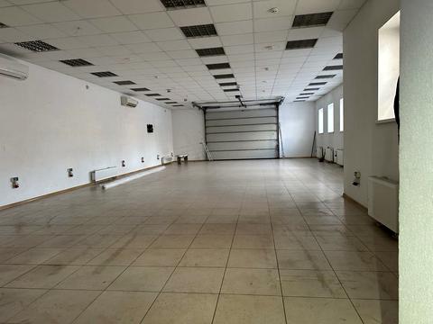 комерційна за адресою Вишнева, 1