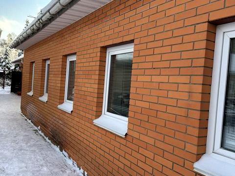 комерційна за адресою Вишнева, 1