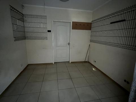 комерційна за адресою Вишнева, 1