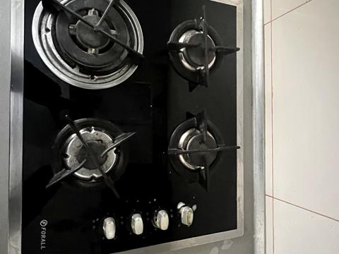 комерційна за адресою Вишнева, 1