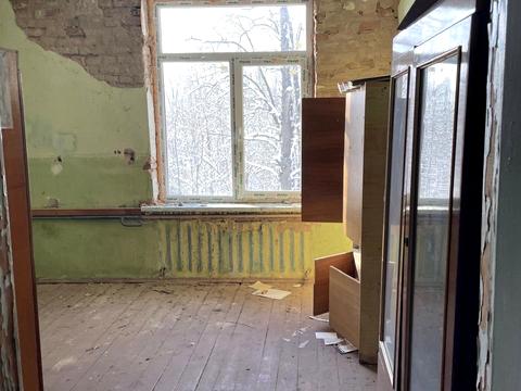 комерційна за адресою Миру, 7