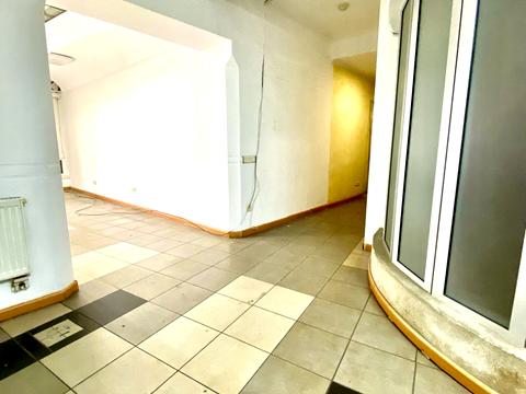 комерційна за адресою Шевченка, 53