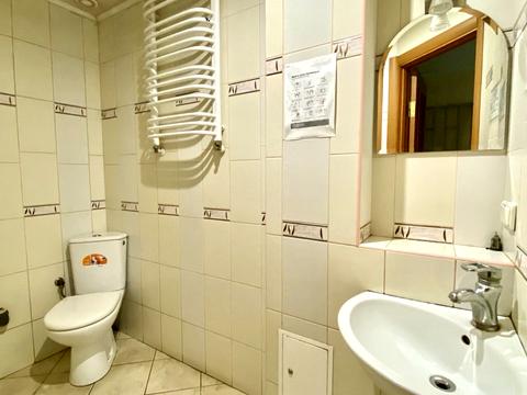 комерційна за адресою Шевченка, 53