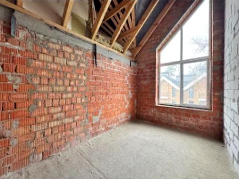 дом по адресу Евгения Коновальца ул.