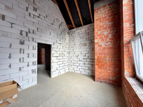 дом по адресу Евгения Коновальца ул.