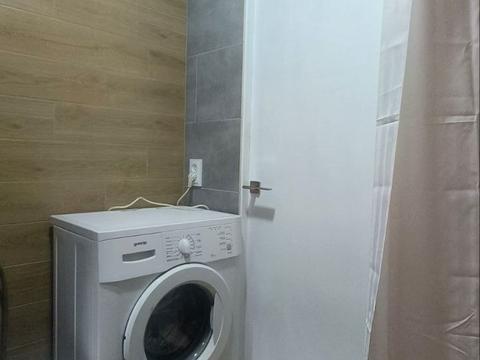 квартира за адресою Добровольців пров., 10