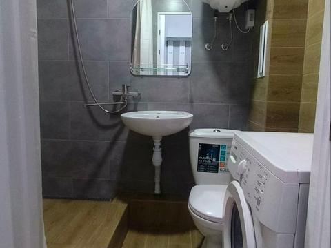 квартира за адресою Добровольців пров., 10