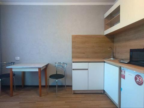 квартира за адресою Добровольців пров., 10