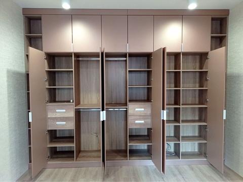 квартира по адресу Василия Тютюнника ул. (Анрі Барбюса), 37/1