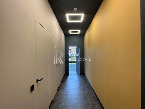 коммерческая по адресу Академіка Книшова ул. (Амурська), 6