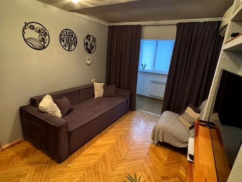 квартира за адресою Симиренка вул., 28