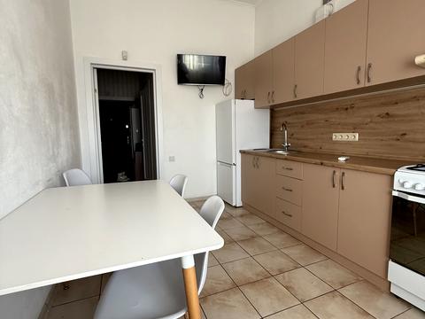 квартира за адресою Щаслива вул., 61