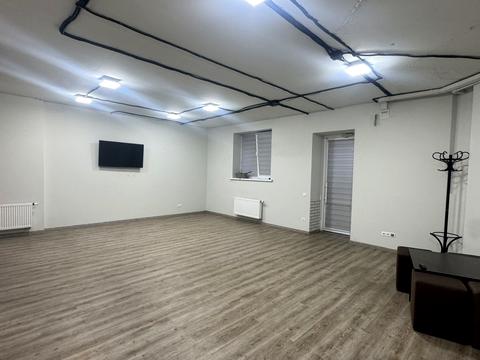 комерційна за адресою Університетська вул., 2Ф/2