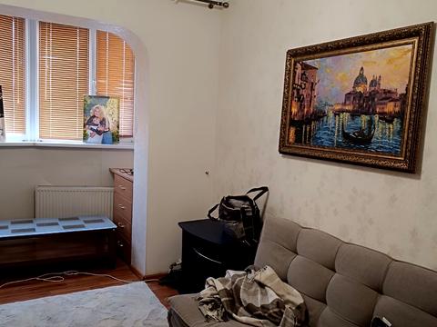 квартира за адресою Князя Володимира Великого просп., 102