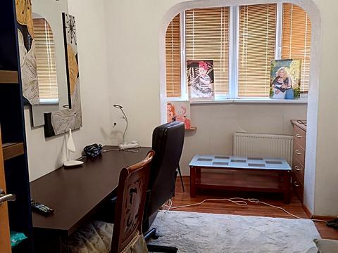 квартира за адресою Князя Володимира Великого просп., 102