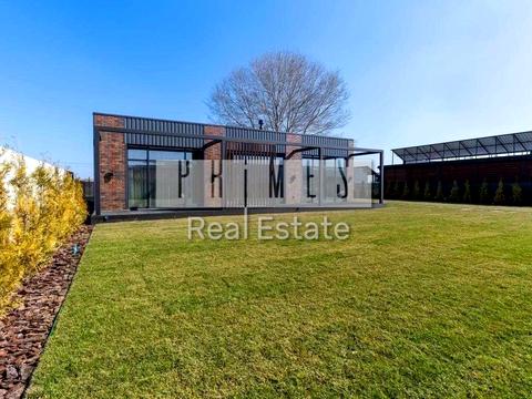 дом по адресу  ул.