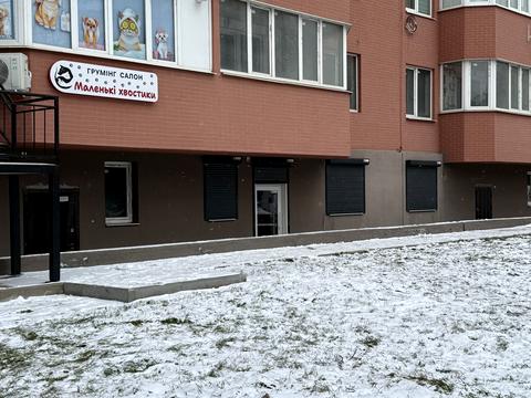 комерційна за адресою Євгена Чикаленка вул., 58а