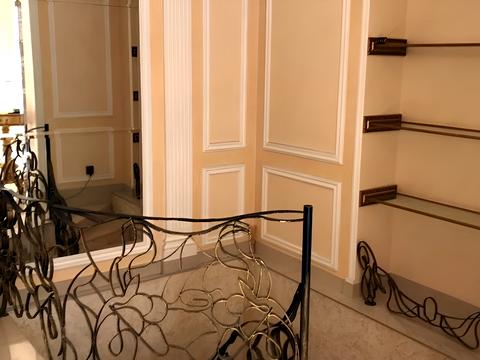 комерційна за адресою Європейська пл. (Катерининська), 8