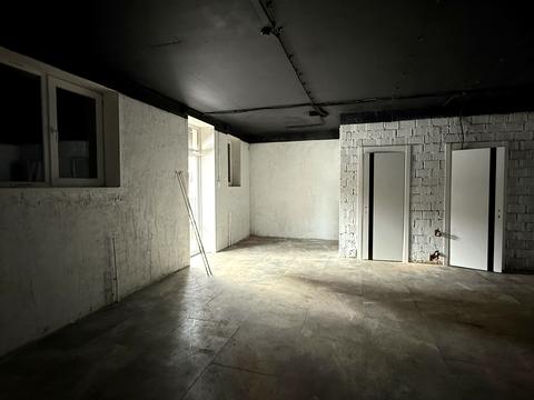 комерційна за адресою Євгена Чикаленка вул., 58а