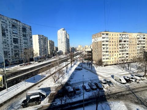 квартира за адресою Володимира Івасюка просп. (Героїв Сталінграду), 42