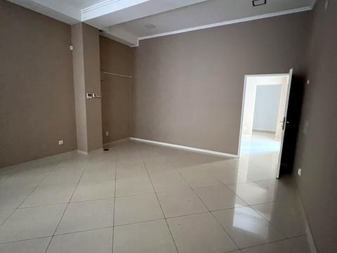 коммерческая по адресу Швабская ул., 70