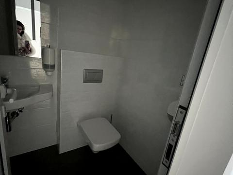 коммерческая по адресу Швабская ул., 70