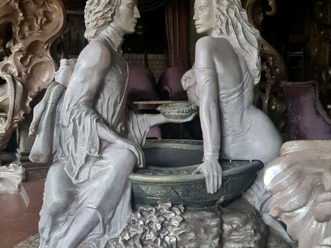 коммерческая по адресу Черновцы, Университетская ул., 21