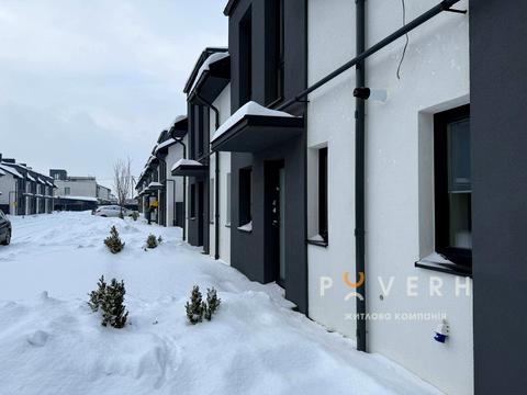 будинок за адресою Місячна вул.